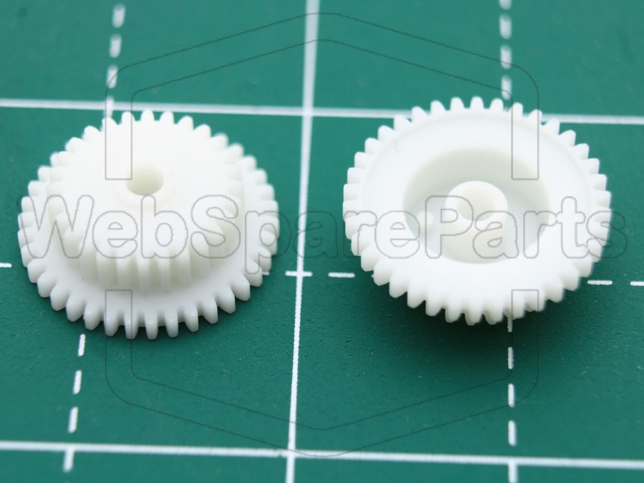Technics RS-TR373 Idler Gears for Double Cassette Deck