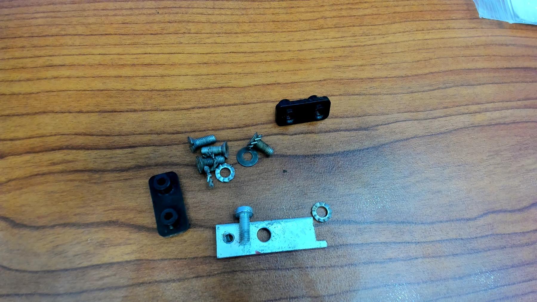 Philips L6X38T Handle for Vintage Radio