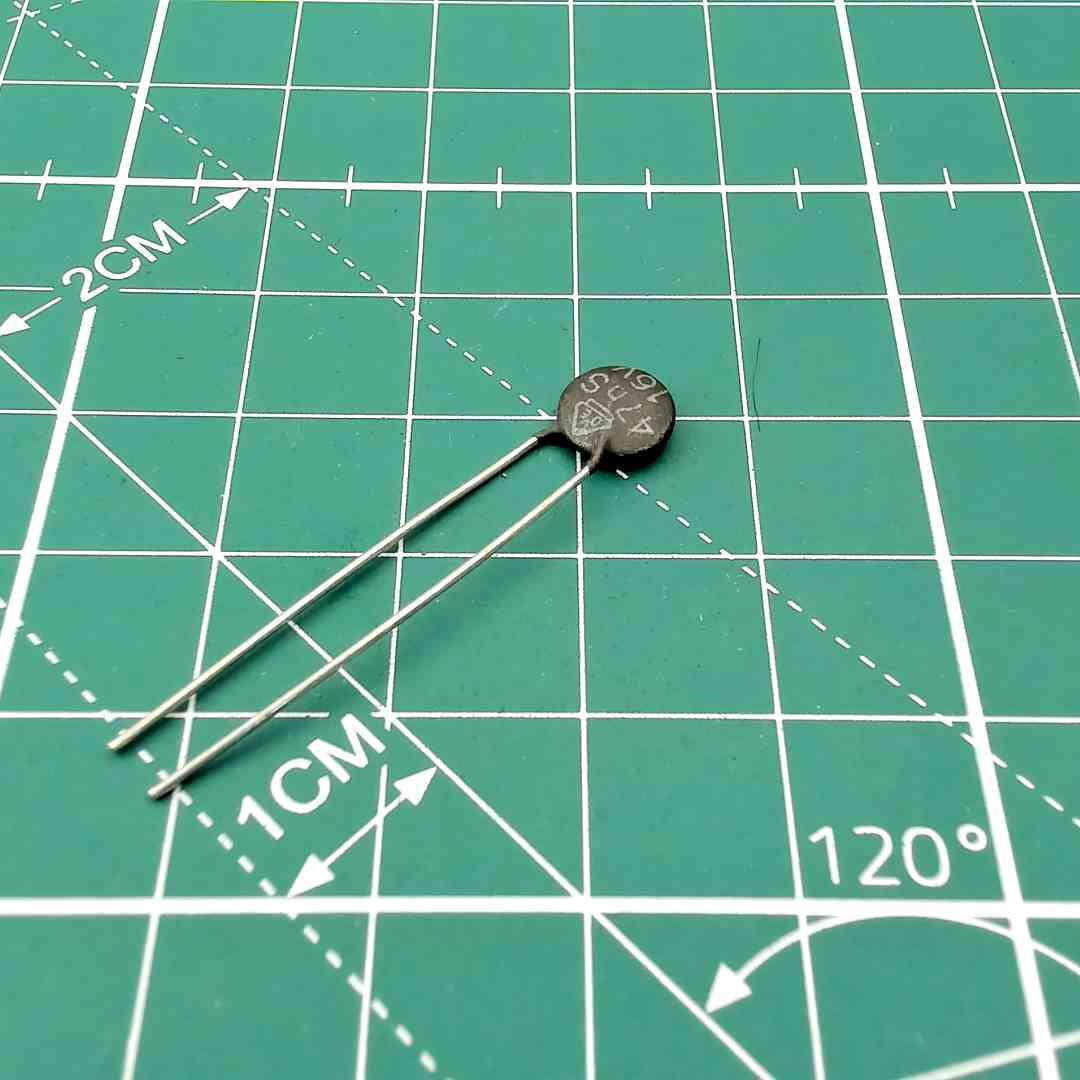 Ceramic Capacitor 470nF 16 Volts