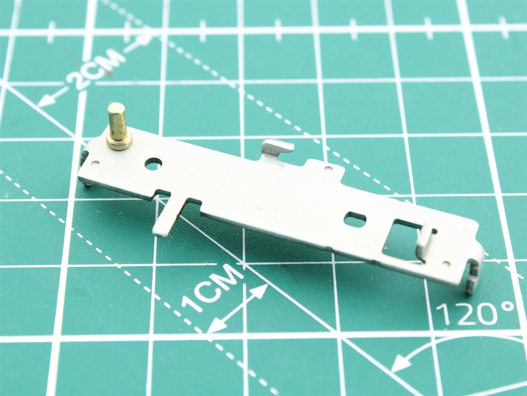 For/Rev. Side Rod for Technics RS-TR777 (Position 104-2)