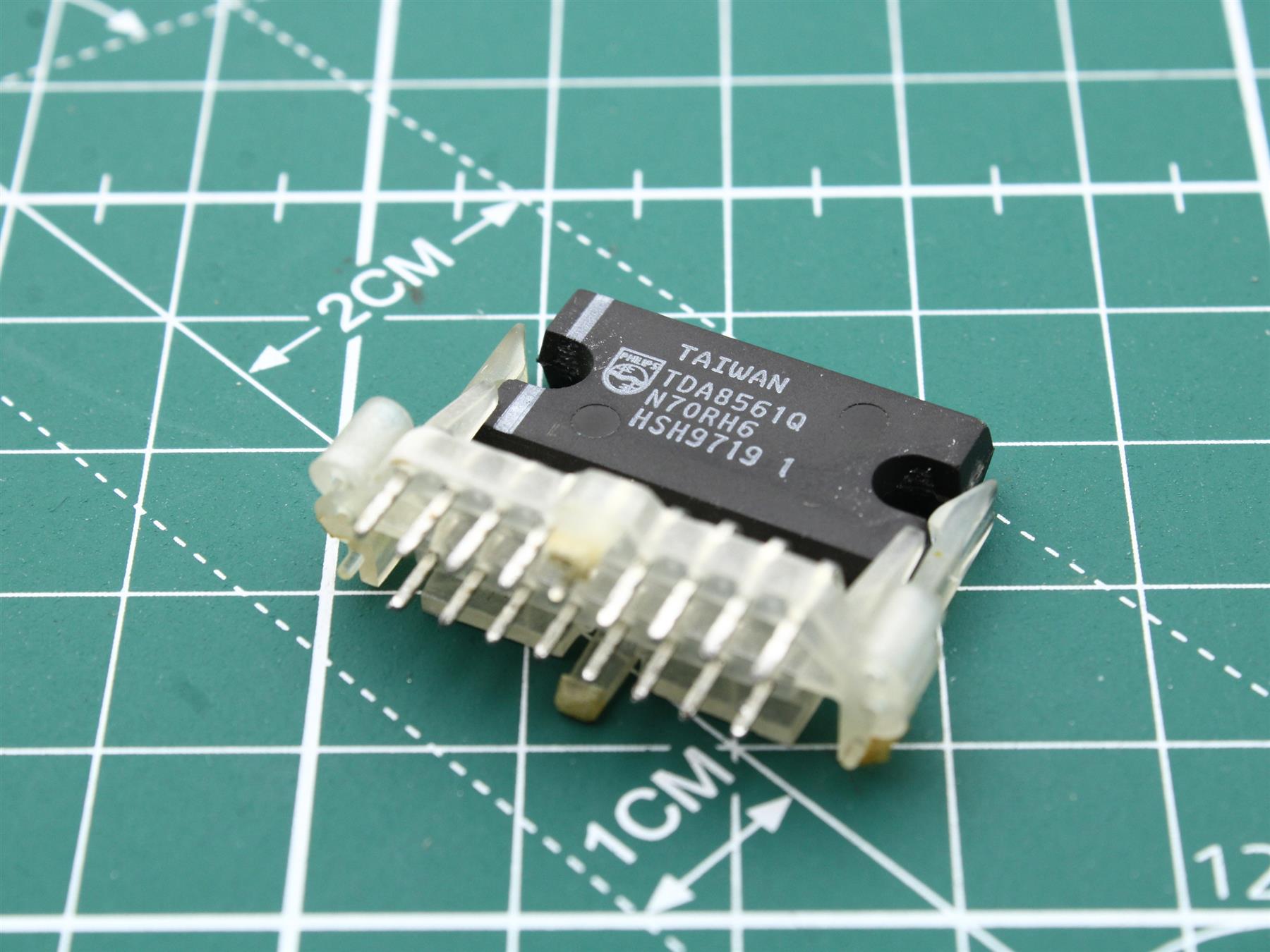 TDA8561Q GRUNDIG integrated circuit