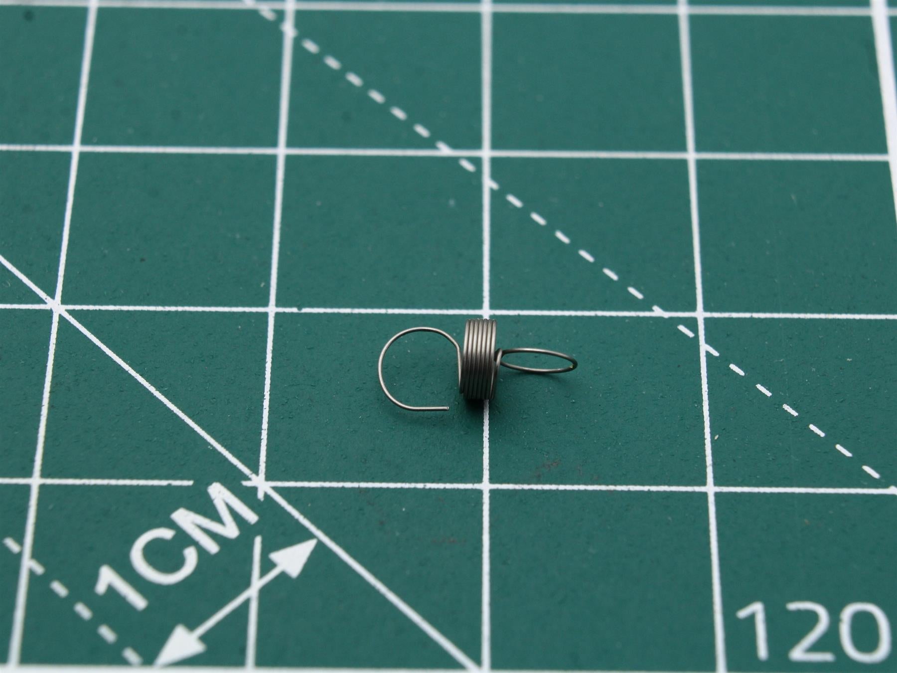 RBH886 – Link Return Spring Pos.(50)