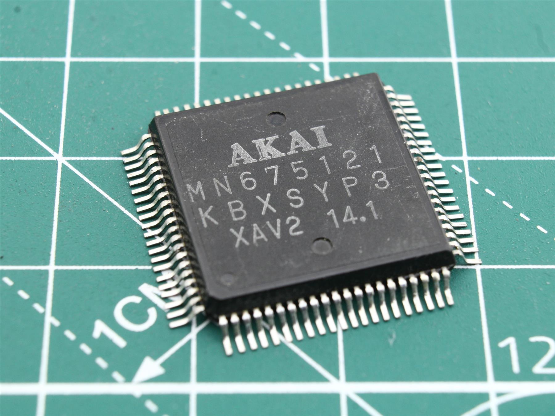 MN675121 KBXSYP3 AKAI integrated circuit