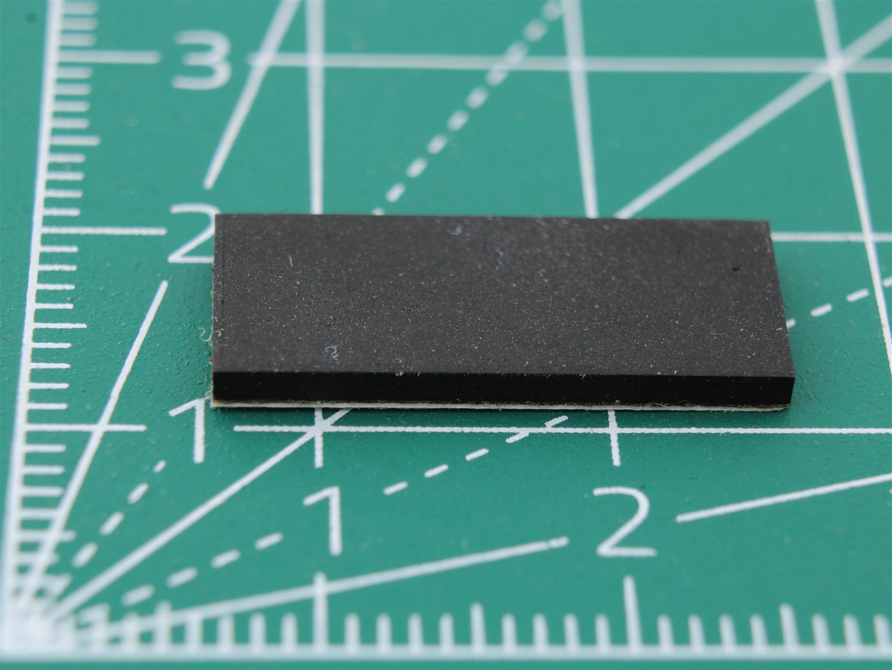 Rectangular Rubber Foot Self-adhesive 19.7mm x 8.0mm Height 1.5 mm