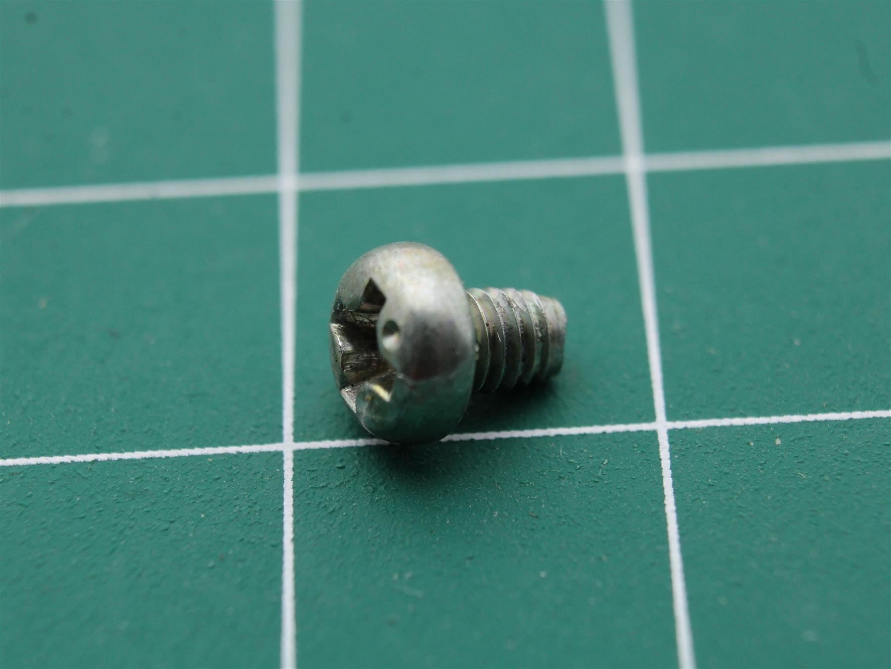 Bang & Olufsen Beocord 2000 29xx (Screw) Part Position: 22041