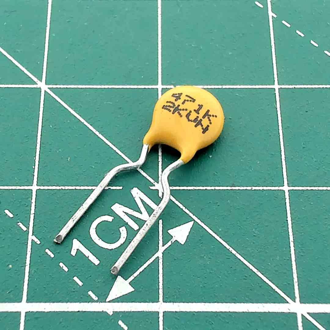 Condensador Ceramico 470pF 2000 Volts 471K 2KVN