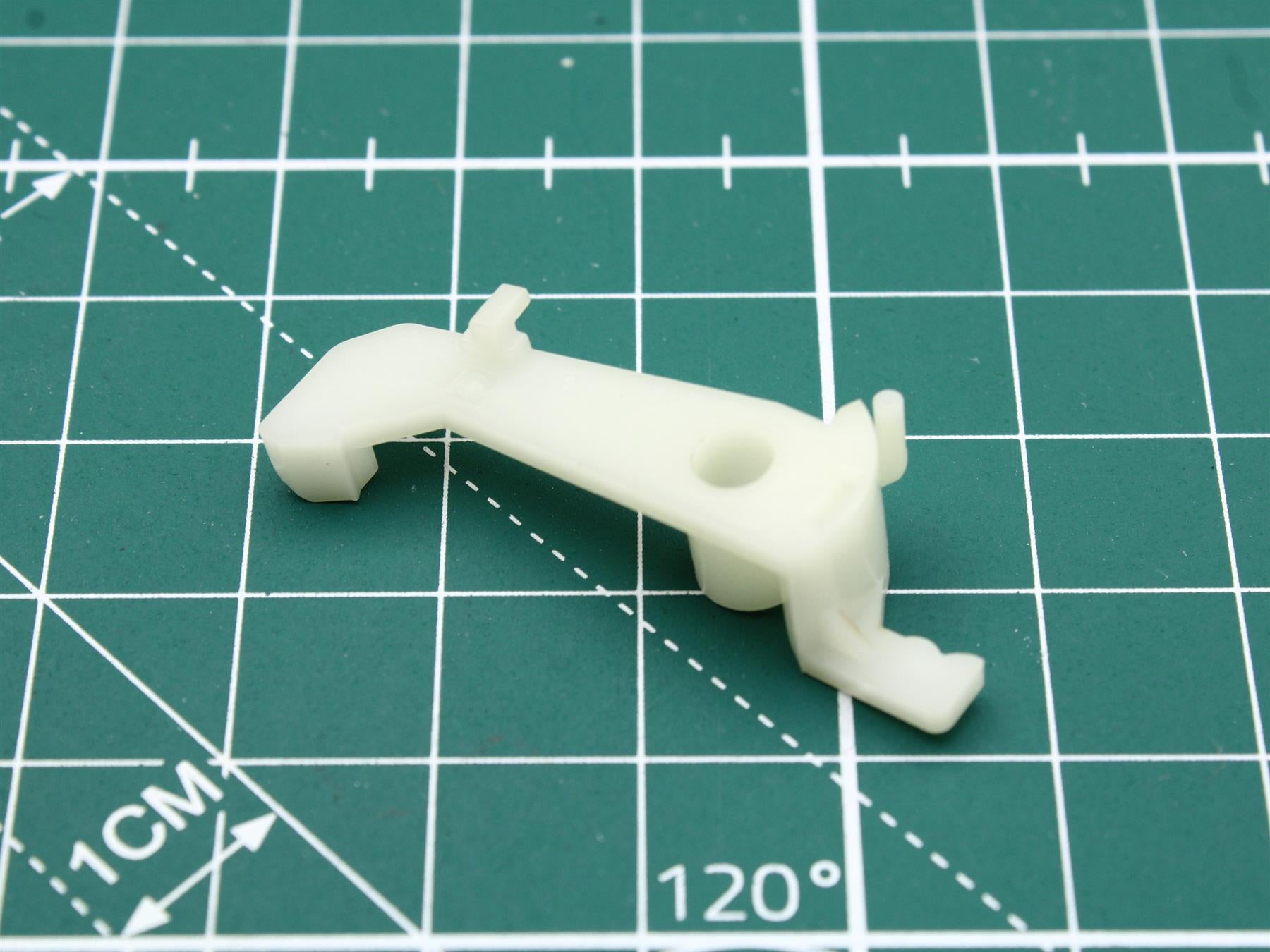 RNM008 – Gear Lever A Pos.(30)
