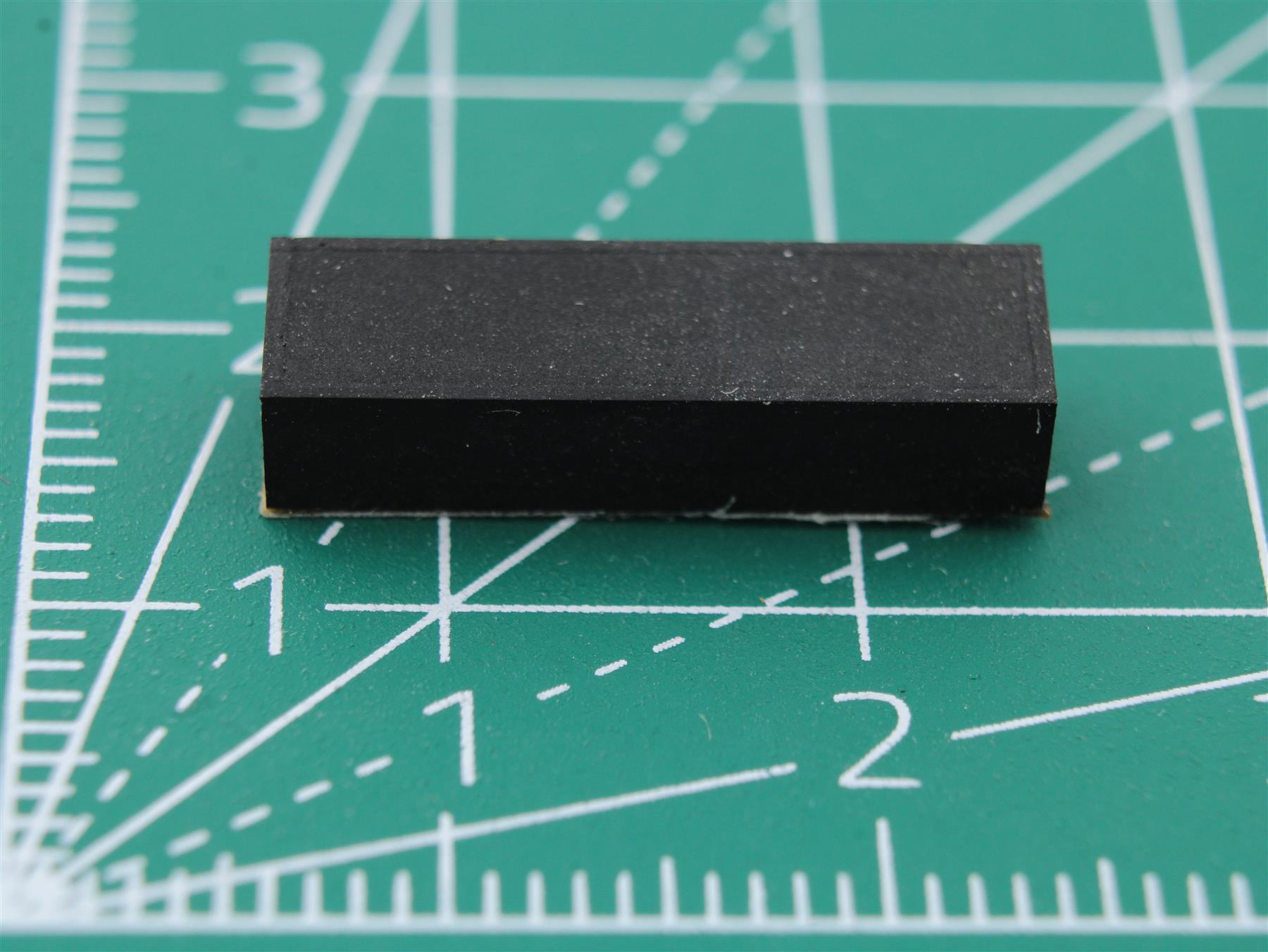 Rectangular Rubber Foot Self-adhesive 19.0mm x 5.6 mm Height 4.0mm