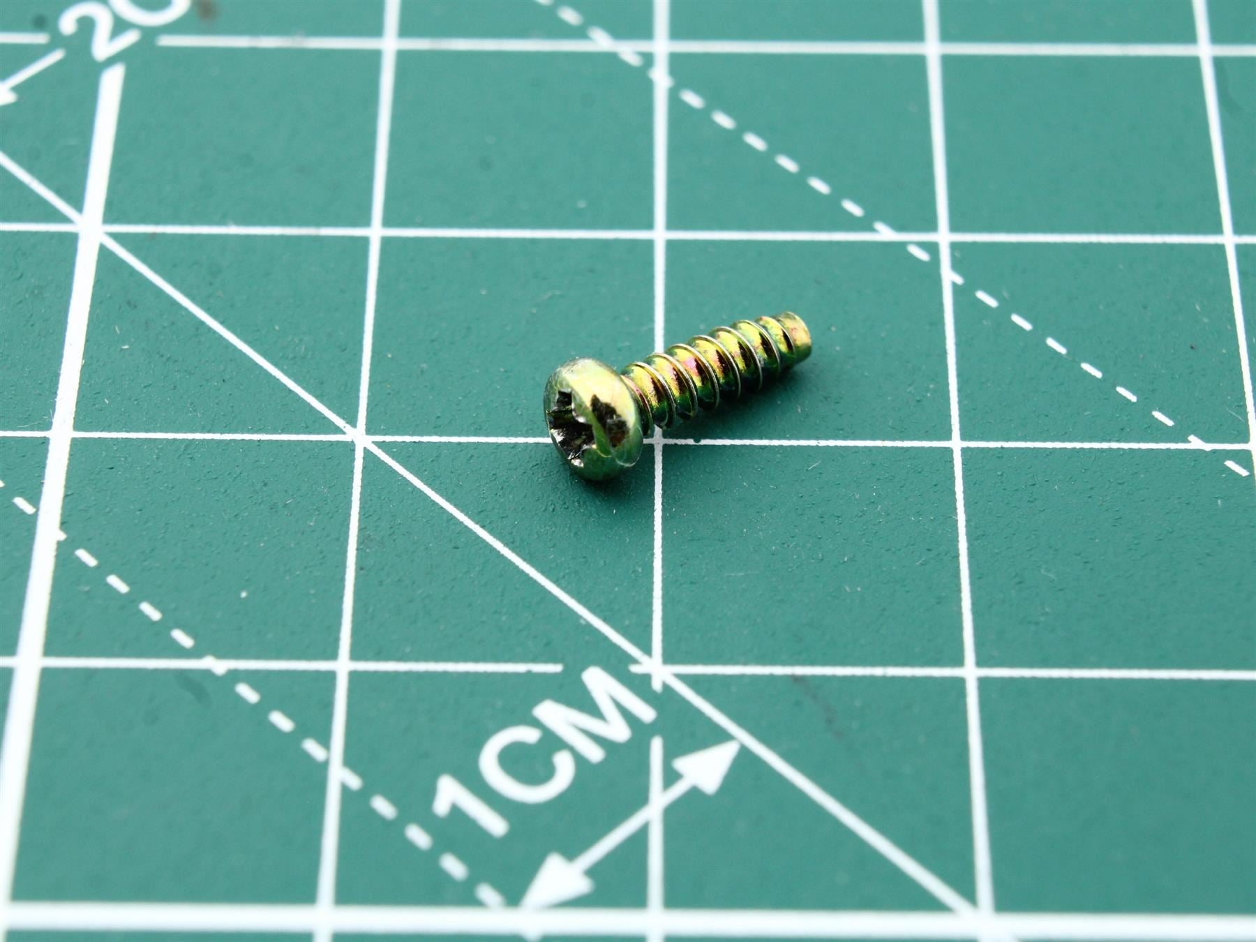 Denon DRW-750 Pan Head Tapping Screw 8 Cassette Deck (Pos.40)