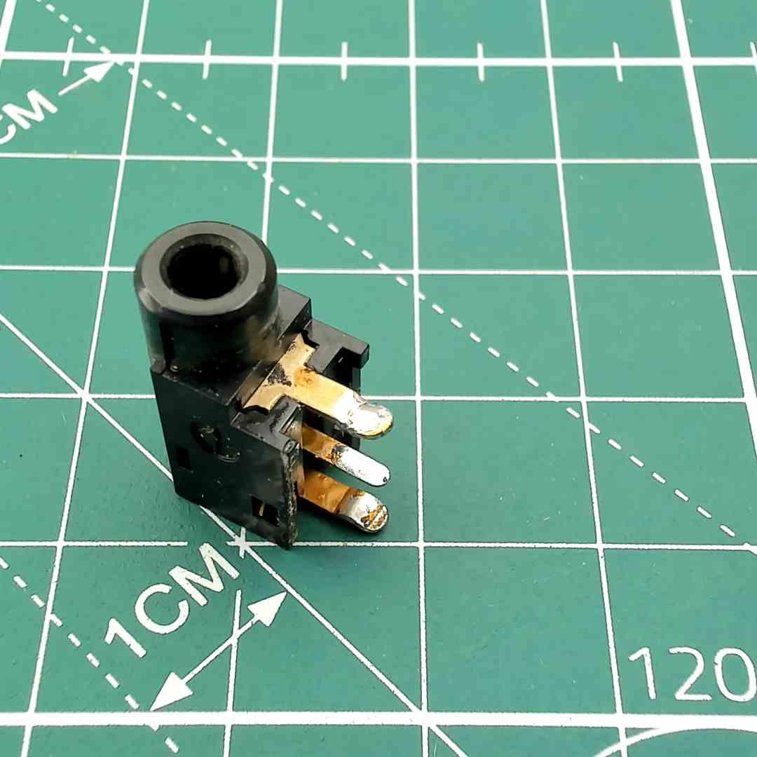 Sharp W1263 Headphones PCB Jack for Vintage Audio Repair