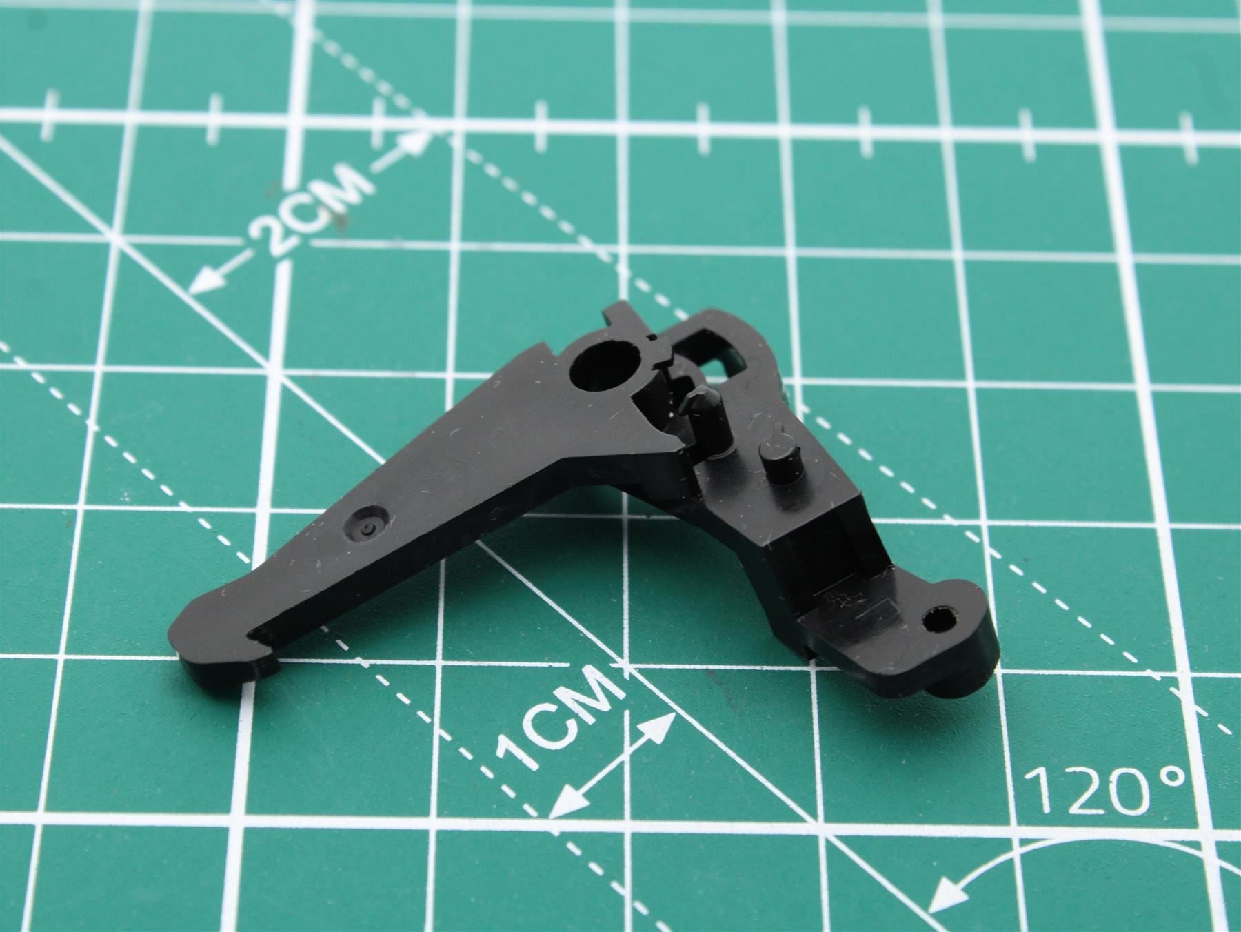 Holder Hook for Technics RS-TR270 (Position 138)