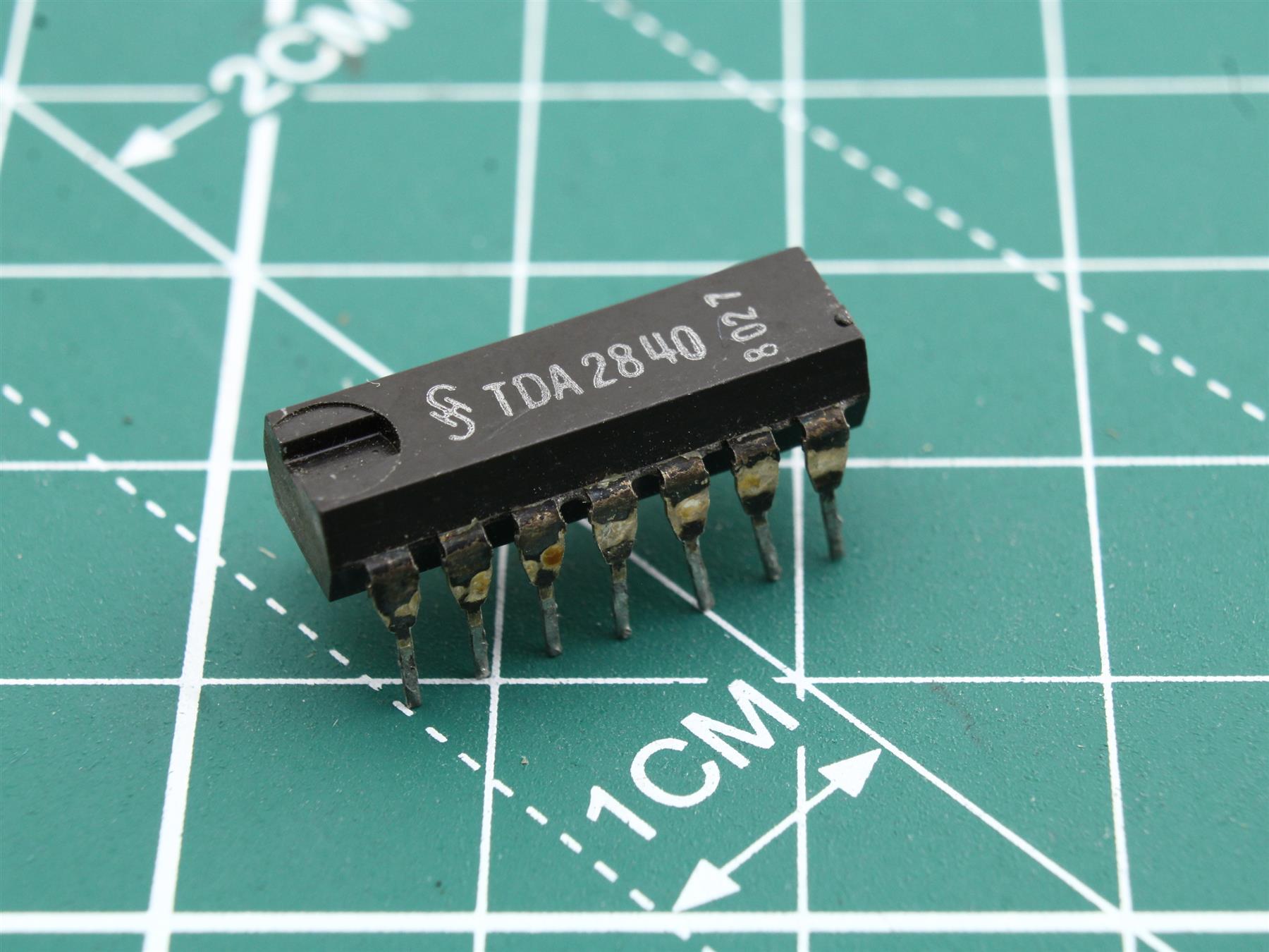 TDA2840 Integrated circuit.