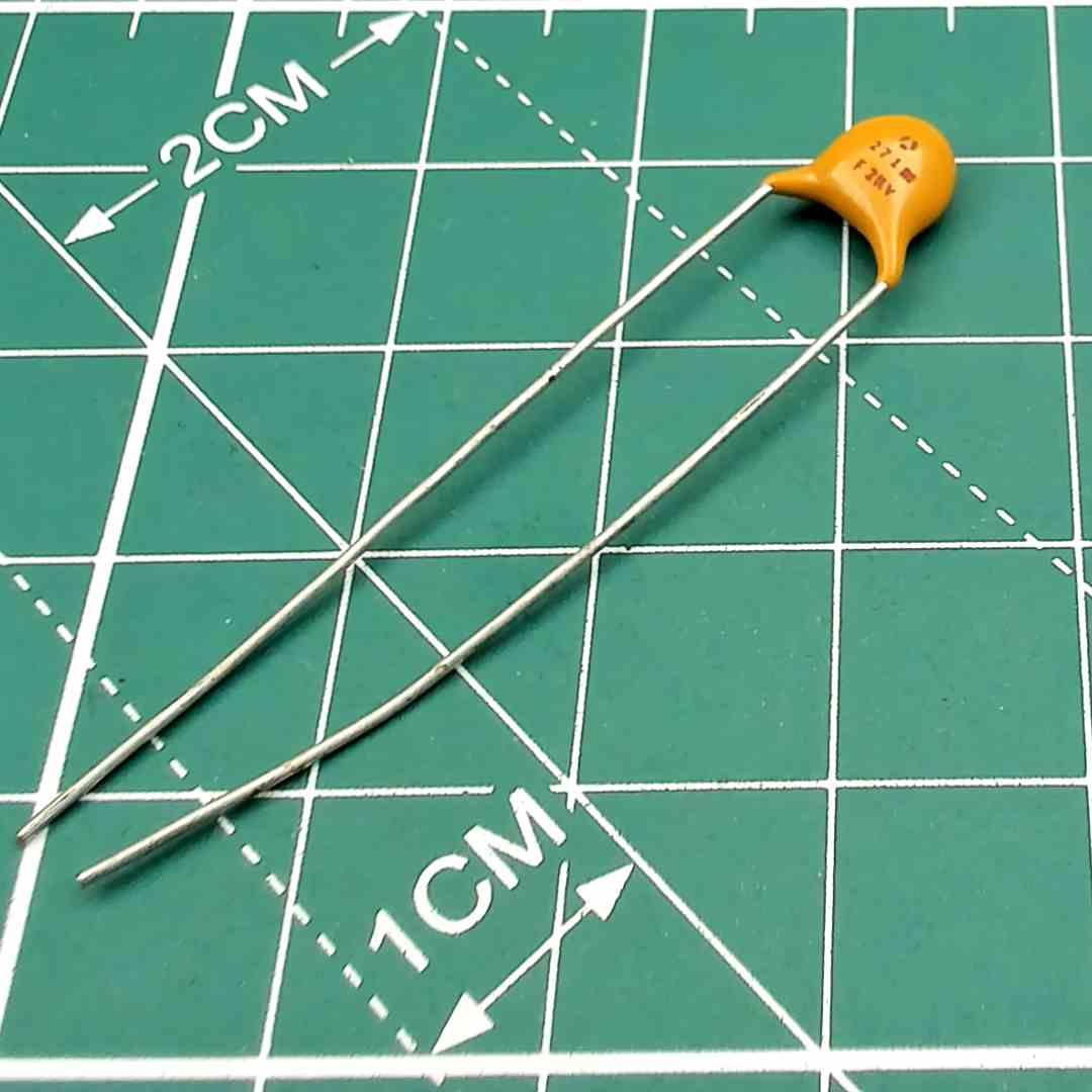 Ceramic Capacitor 270pF 2000 Volts 271MF 2KV