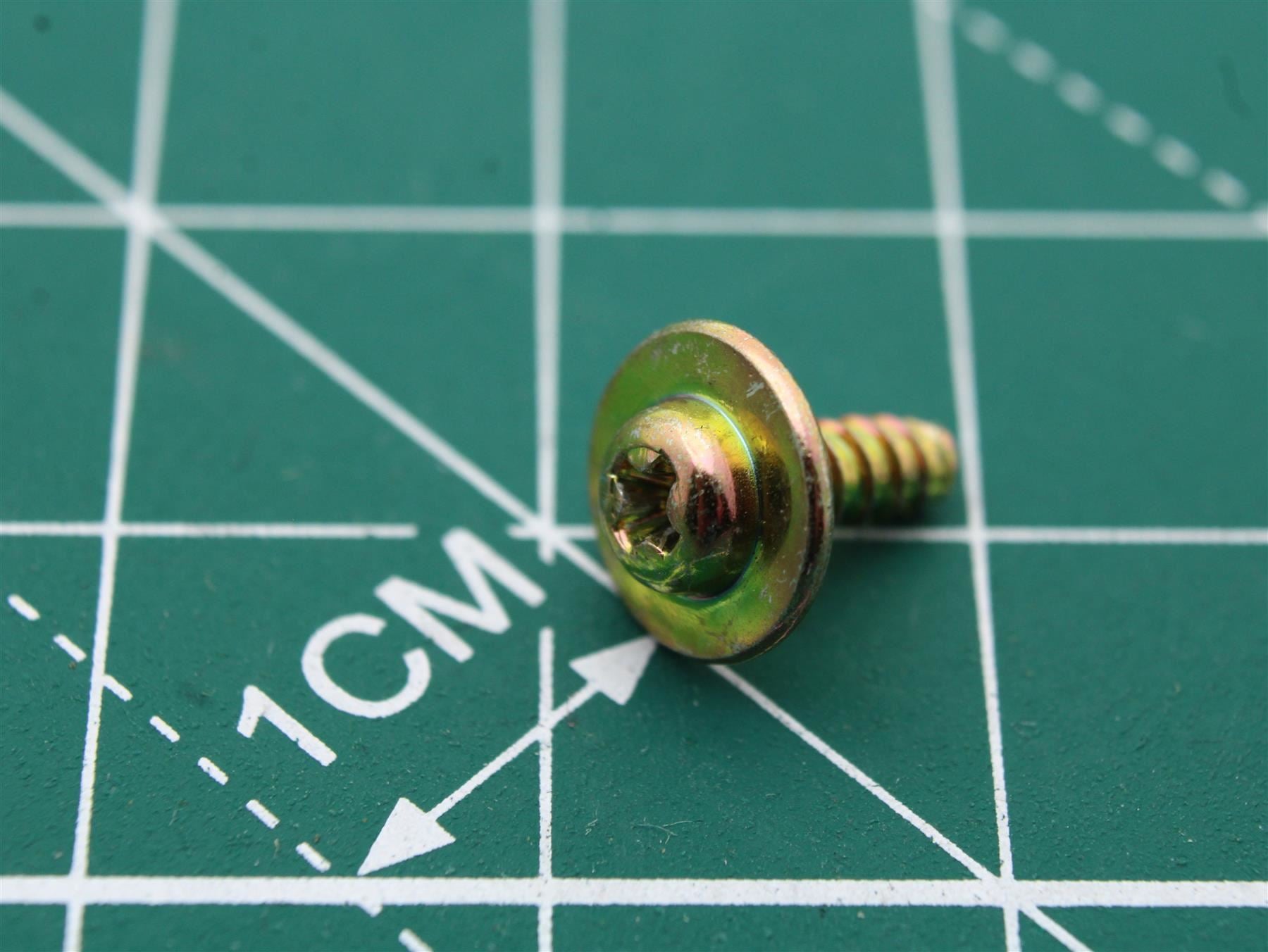 Screw for Aiwa DX-N3 Mechanism Cd (Position 06)