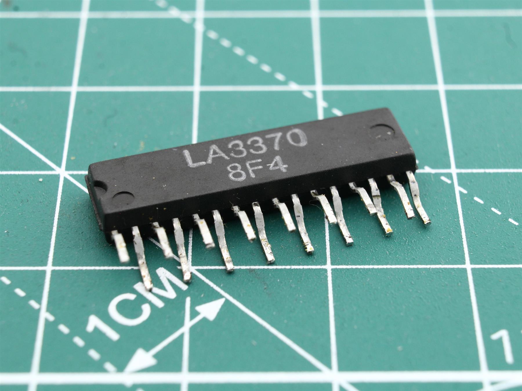 LA3370 integrated circuit car radio YOKO