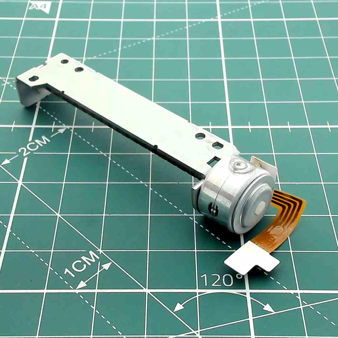 CD Player Sled Tracking Motor Replacement 153KPD8730C1D