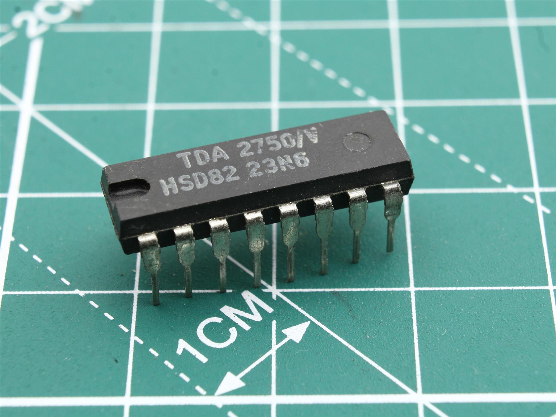 TDA2750/V Integrated circuit