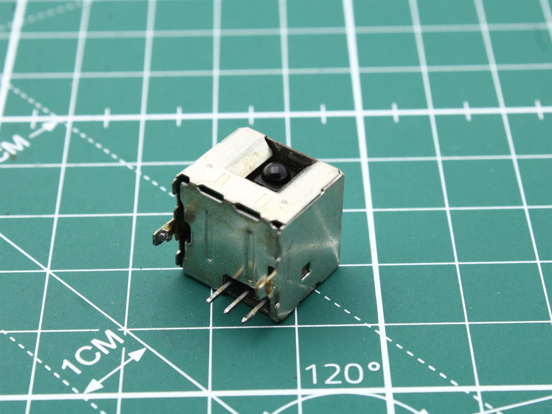 Infrared Receiver Module Aiwa CADW550 IR Signal Sensor