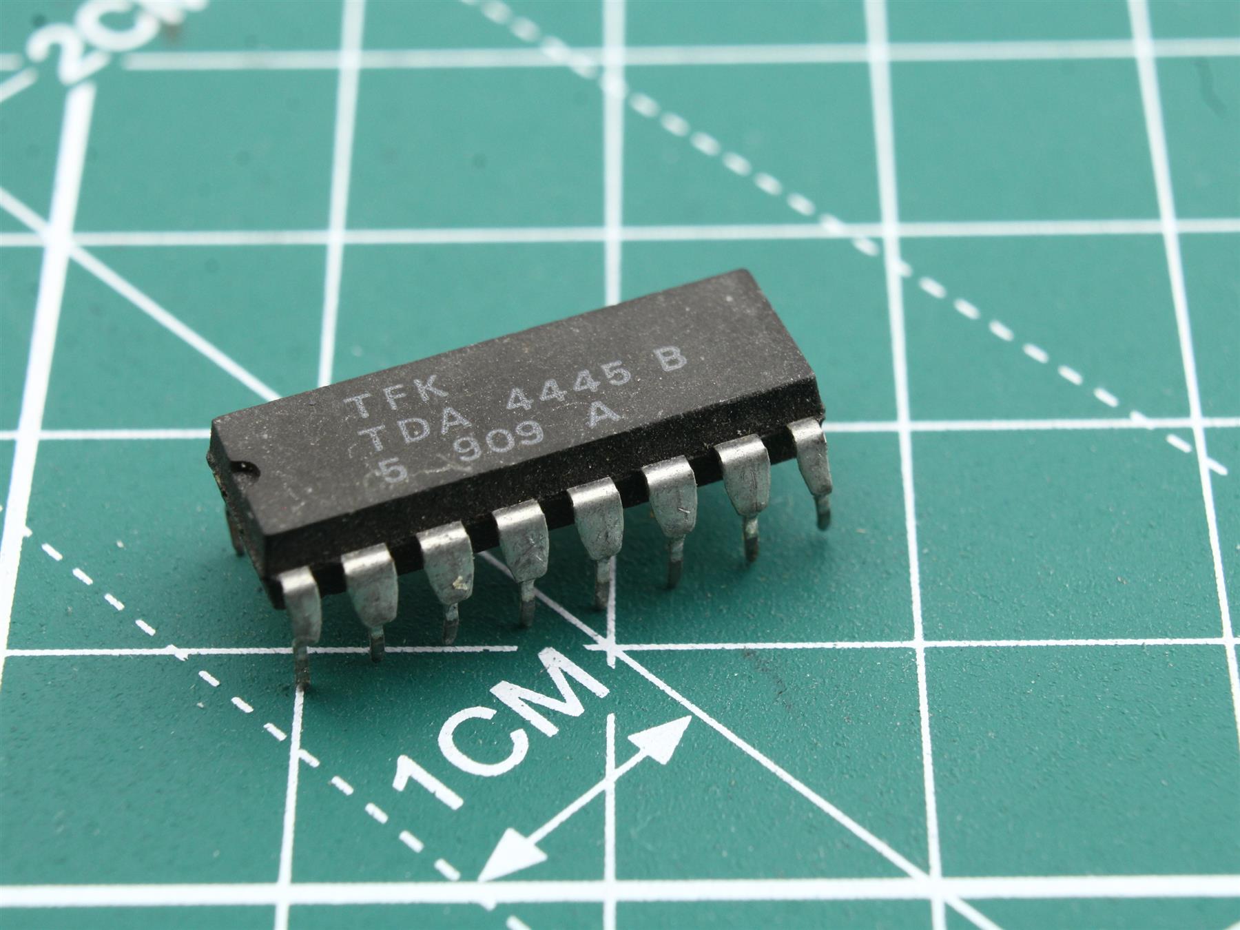 TDA4445B integrated circuit