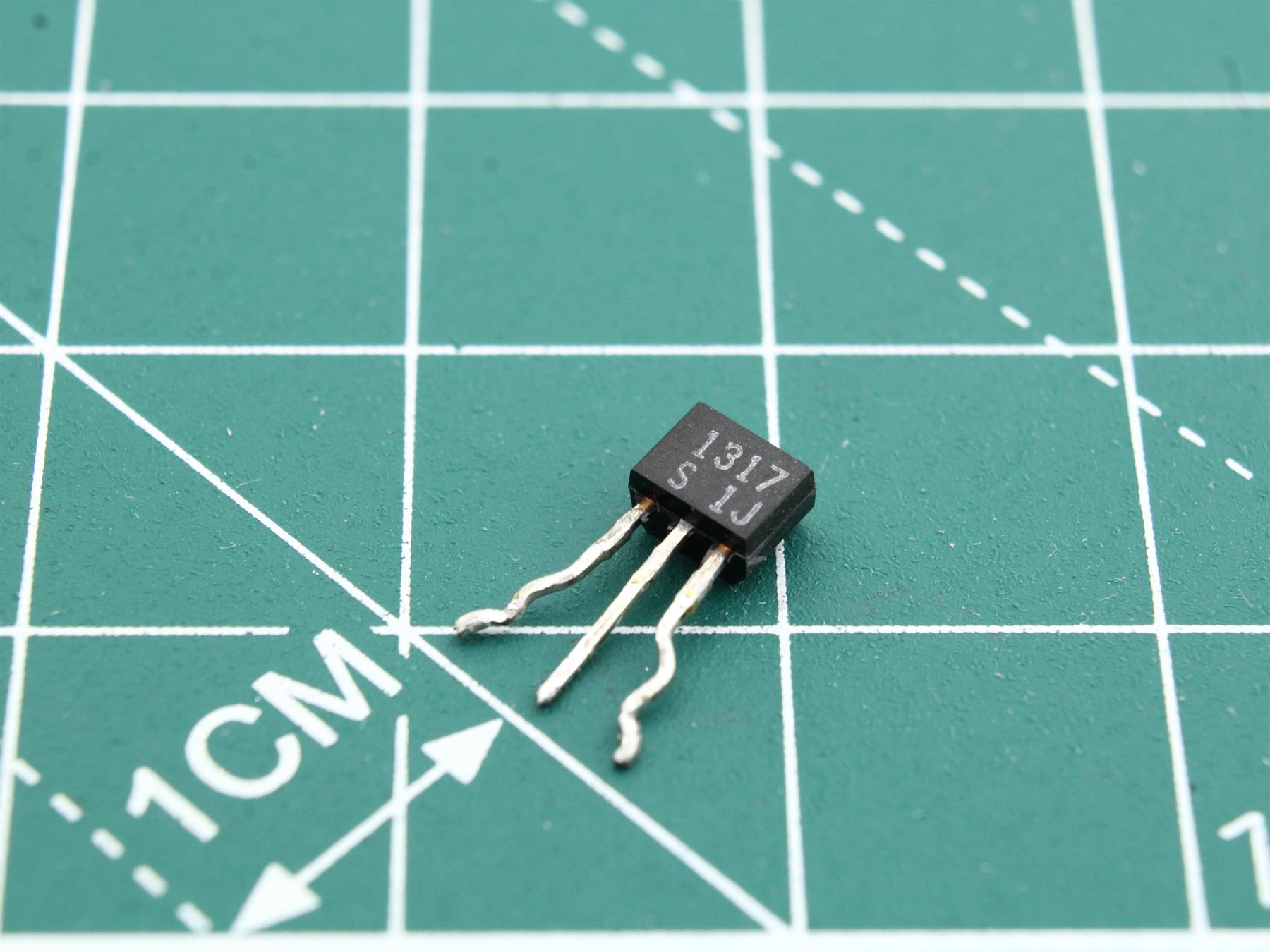 1317 Transistor