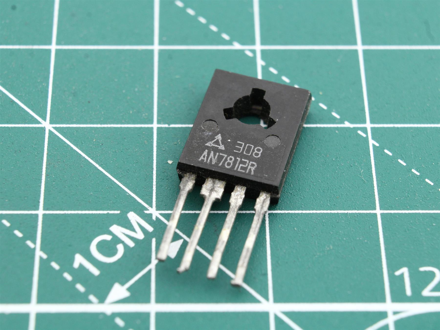 AN7812R Integrated Circuit