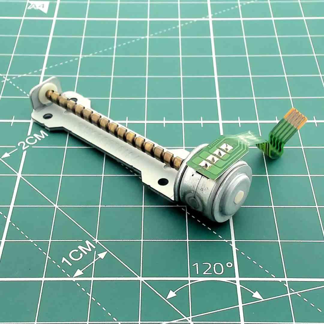 CD Player Sled Tracking Motor Replacement7810200082AC