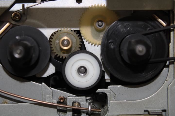 Pioneer CT-200 Idler Pulley With Tire for Cassette Deck