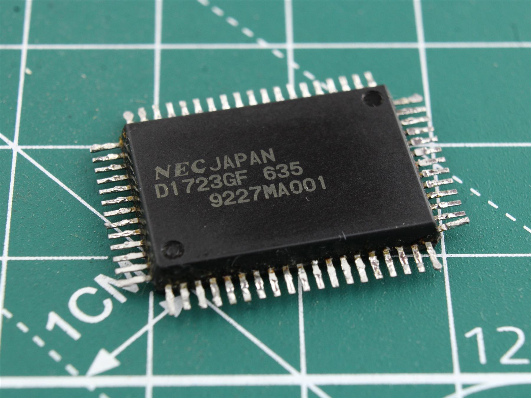 NEC D1723GF-635 Integrated Circuit